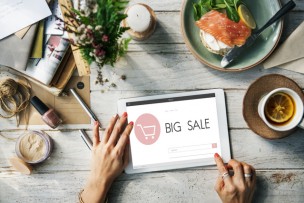 E-commerce Shop Online Homepage Sale Concept