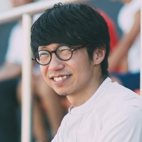 講師