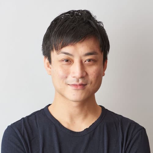 講師