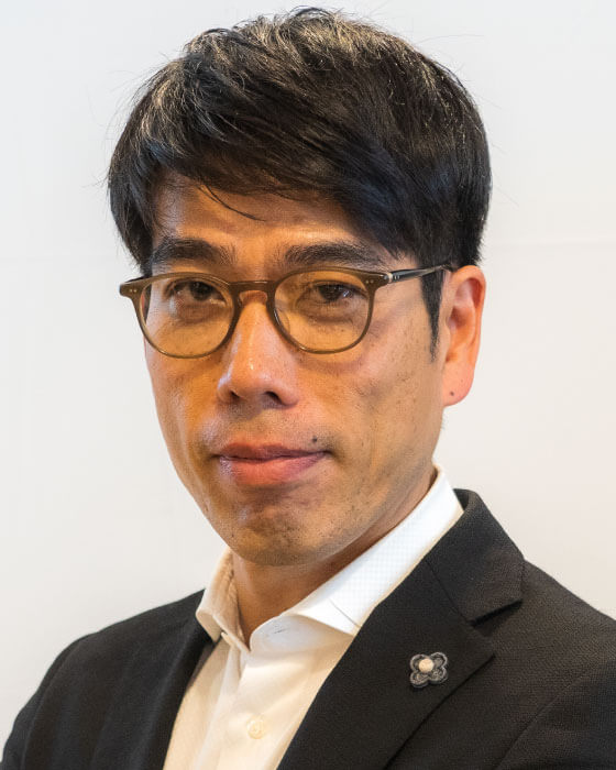 畑中　基 氏